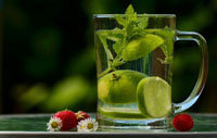nachinajte-kazhdoe-utro-s-detox-napitkom