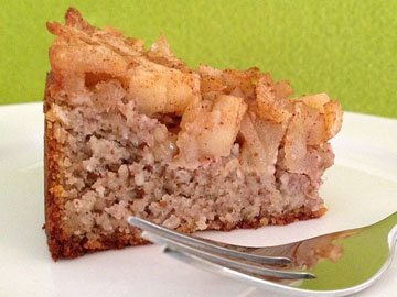 Яблочный пирог без сахара, глютена и лактозы