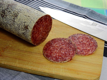 Копченая колбаса