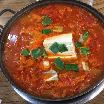 Белки из нежирного мяса или тофу