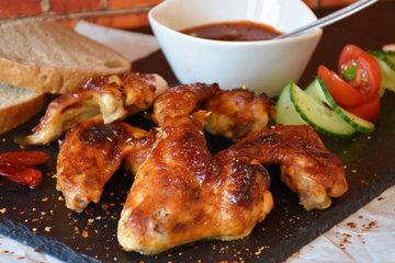 Куриные крылышки в духовке с корочкой