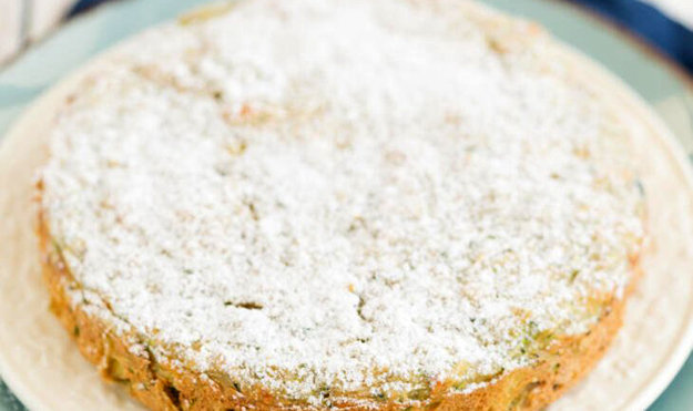 Как испечь пирог для диеты с ананасом и кабачками