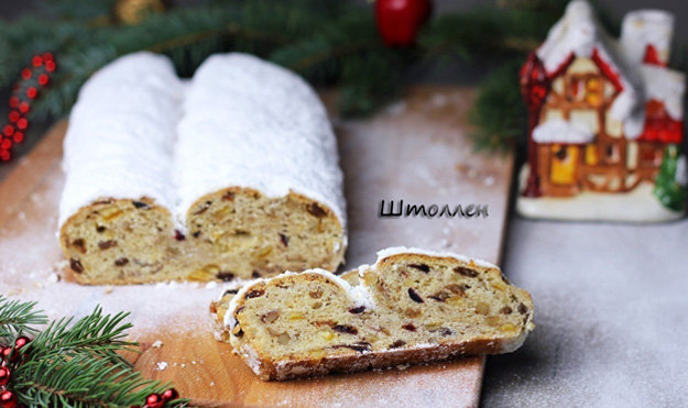 Рождественский штоллен
