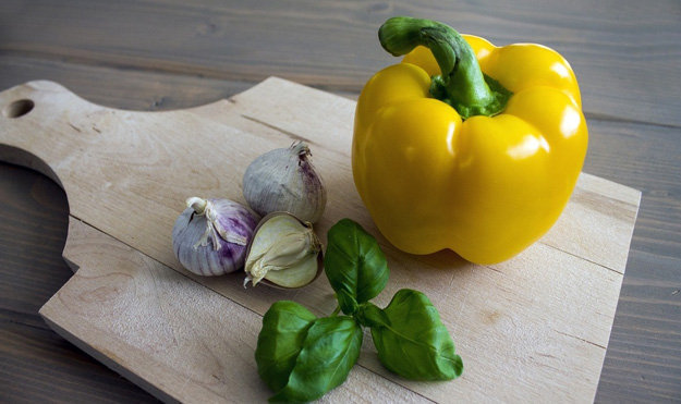 Полезные продукты желтого цвета 
