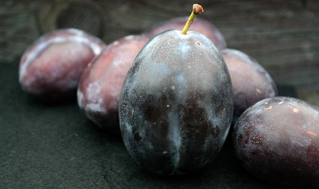 Синие полезные продукты
