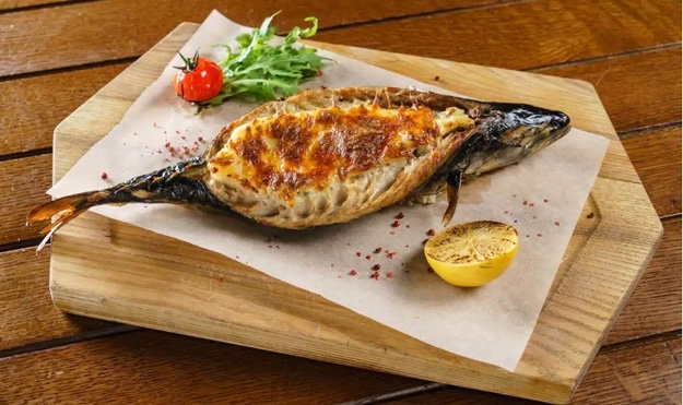 Фаршированная скумбрия в духовке