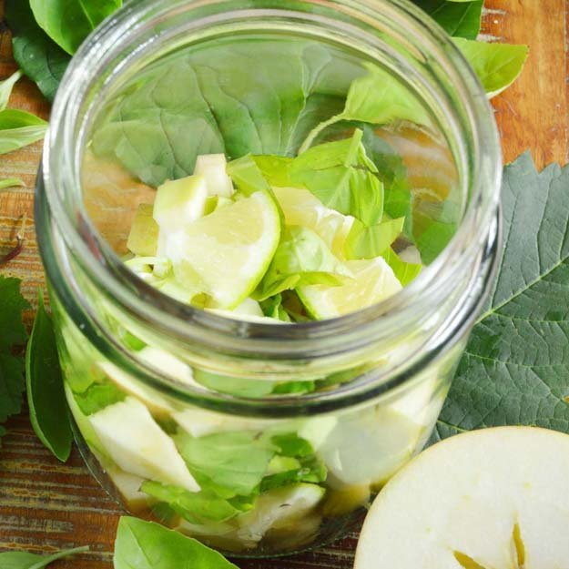 Яблочно-базиликовый эликсир