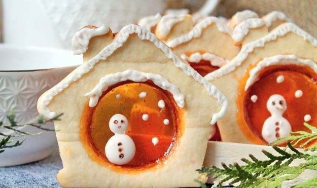 Витражное печенье со снеговиком-01