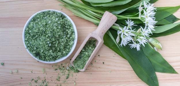 Соль с травами или специями — путь к умеренному потреблению соли