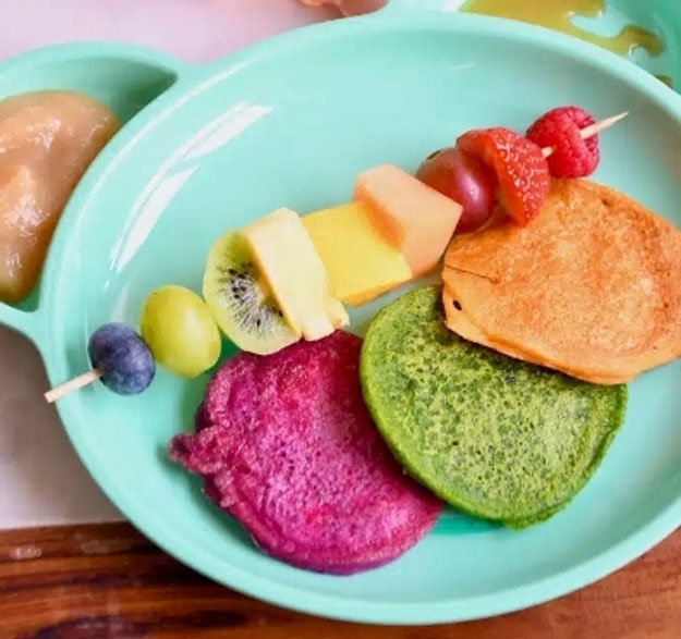 Рецепт блинчиков с пищевыми красителями-01